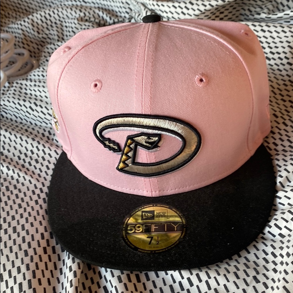 Hatclub Diamondbacks  Pink and Black 59FIFTY Cap